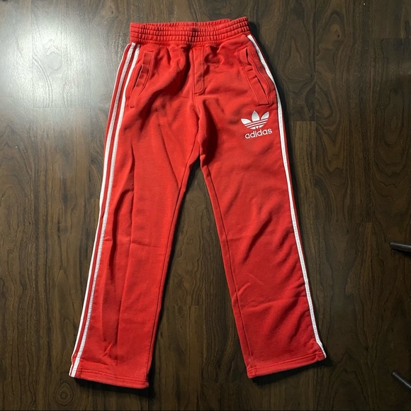 Small Red Adidas Thick Sweatpants - Picture 3 of 3